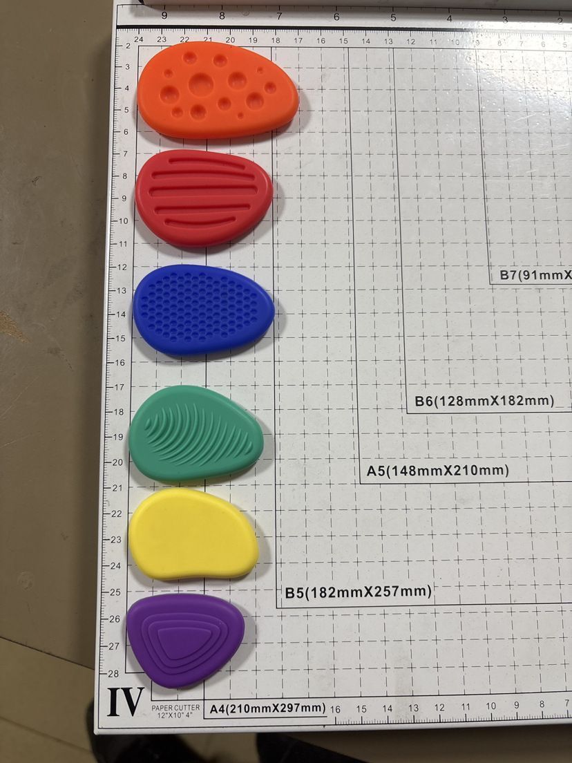 5Packs Silicone Sensory Stones Old
