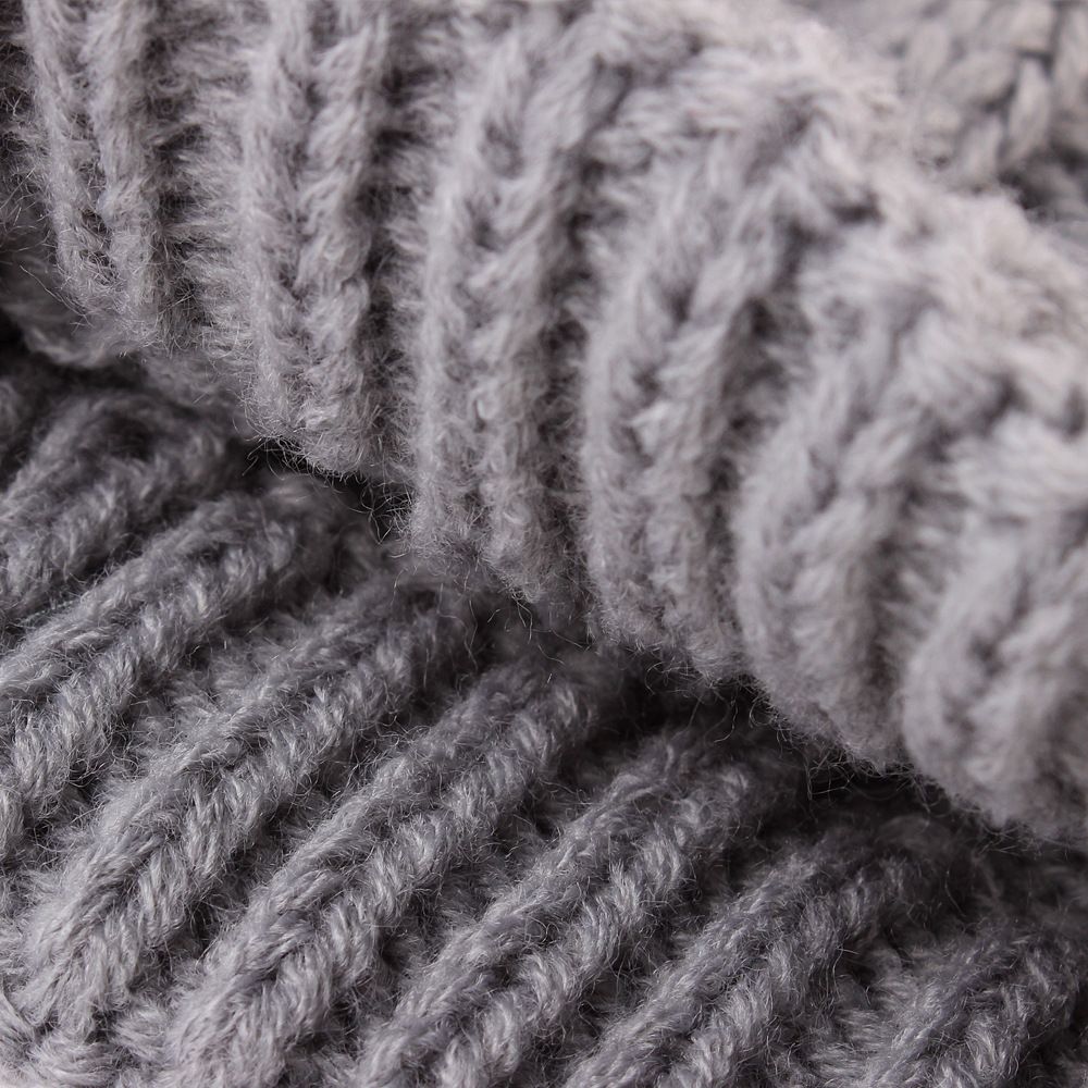 White M size Cosy Cable Knit Dog Jumper - Warm Winter Pet Clothing, Soft High Neck Design, Small to Medium Dogs, Easy Wear Pullover Style, Ideal for Chilly Evenings and Outdoor Walks
