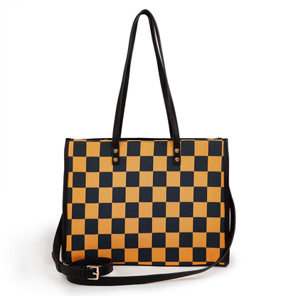 Fashionable checkered large-capacity tote bag, versatile single-shoulder and hand-held bag for women, suitable for commuting, shopping and casual occasions.
