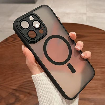 iPhone 15 Pro - High-end Magnetic Silicone Protective Case | Matte Semi-transparent Design | Anti-drop and Anti-scuff | Strong Magnetic Adhesion | Lightweight and Comfortable Feel