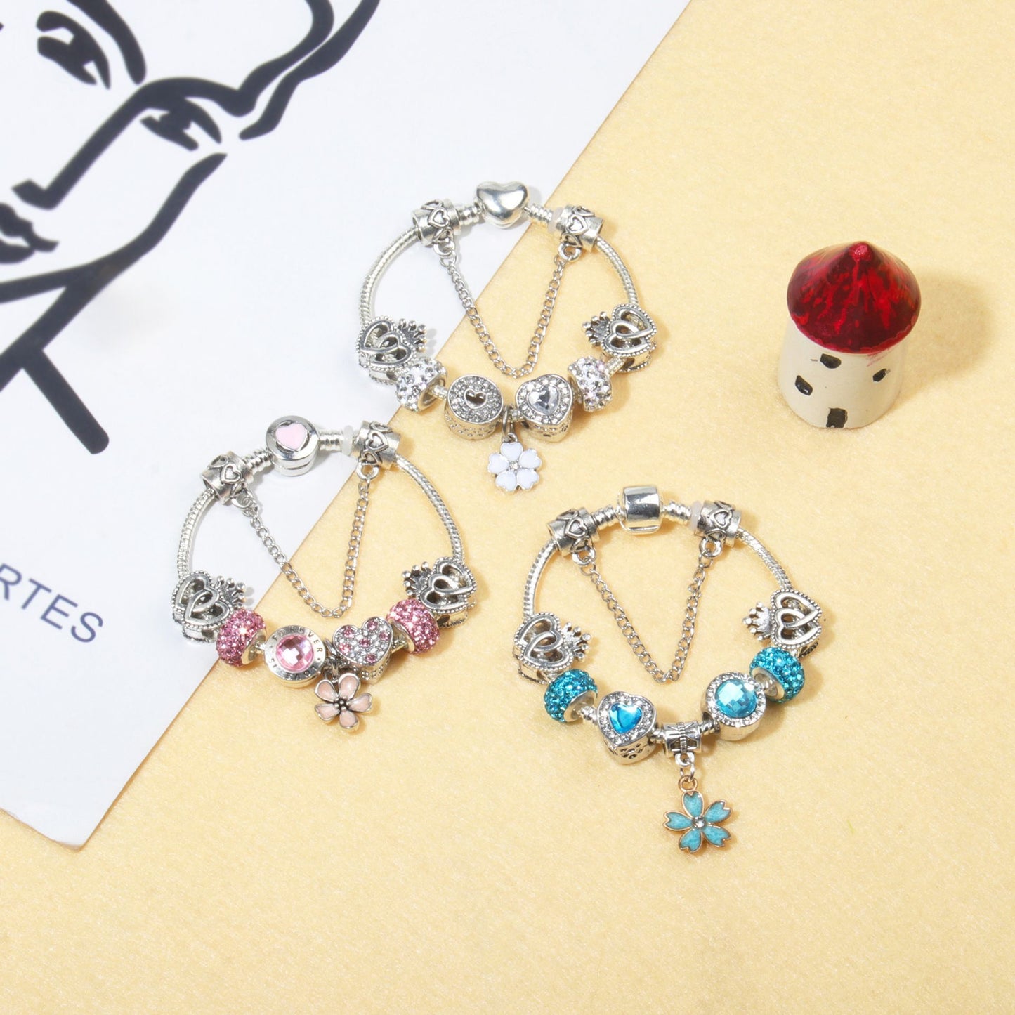 Rhinestone Heart & Crown Bead Bracelet,Fashion Sweet Jewelry for Women(pink-17cm)