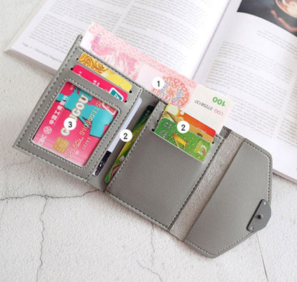Luxury Card Holder with Flowers | Credit Card Holder | With Cash Compartment | Card Holder | Wallet | PU Leather | Purse | Light Green