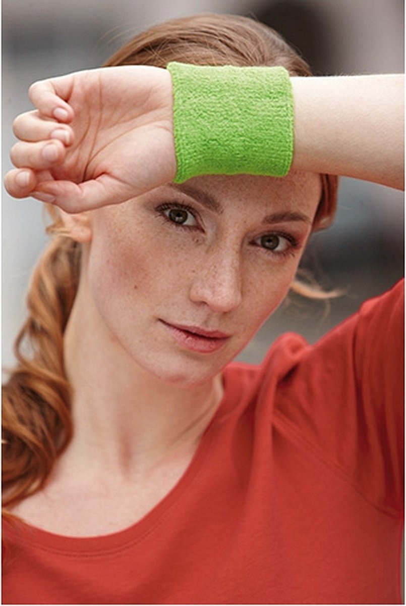 Fuchsia wrist sweatbands 2 pieces
