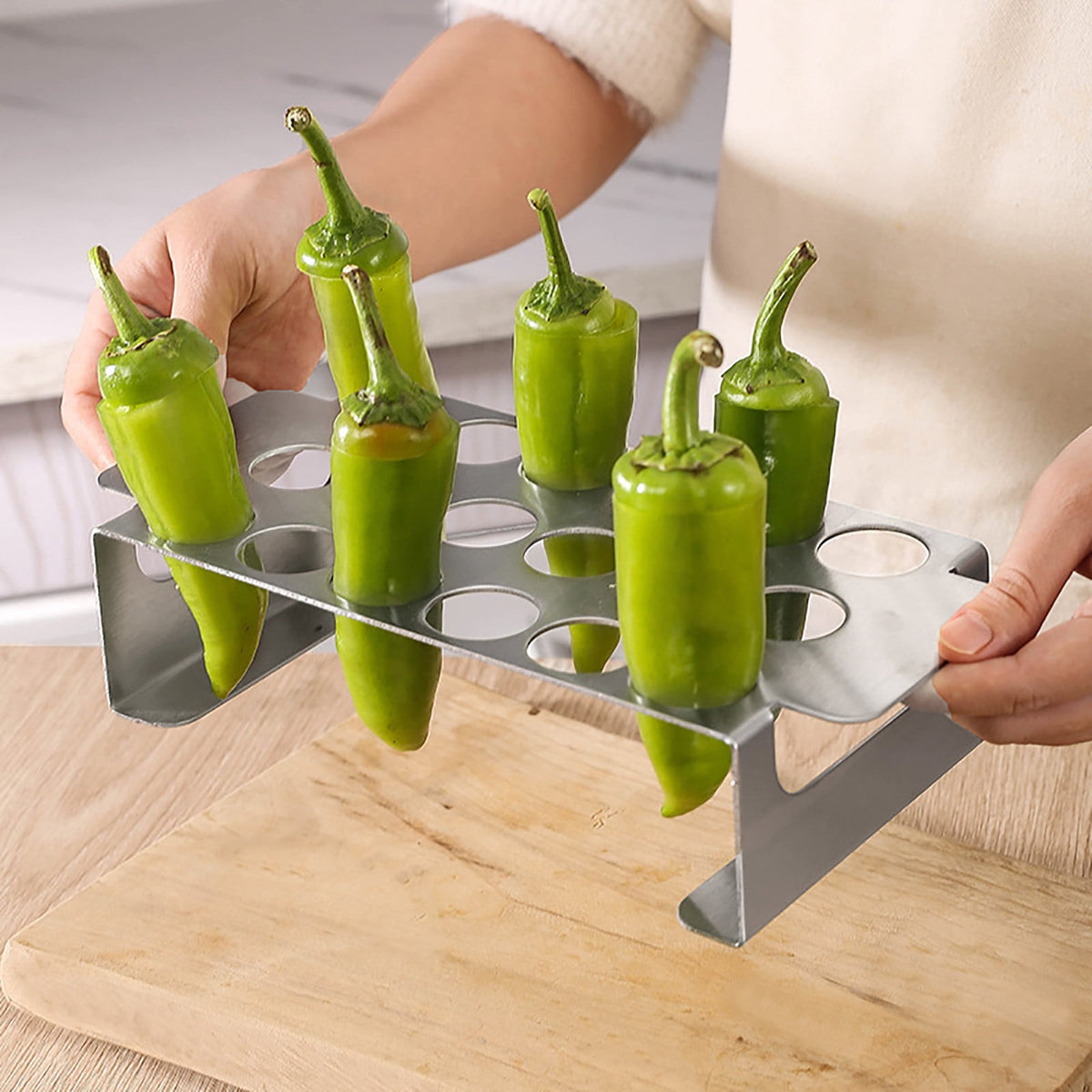 18 Hole Jalapeno Pepper Grill Rack, Stainless Steel BBQ Chili Pepper Holder with Handle, Grilling Accessories for Barbecue, Silver