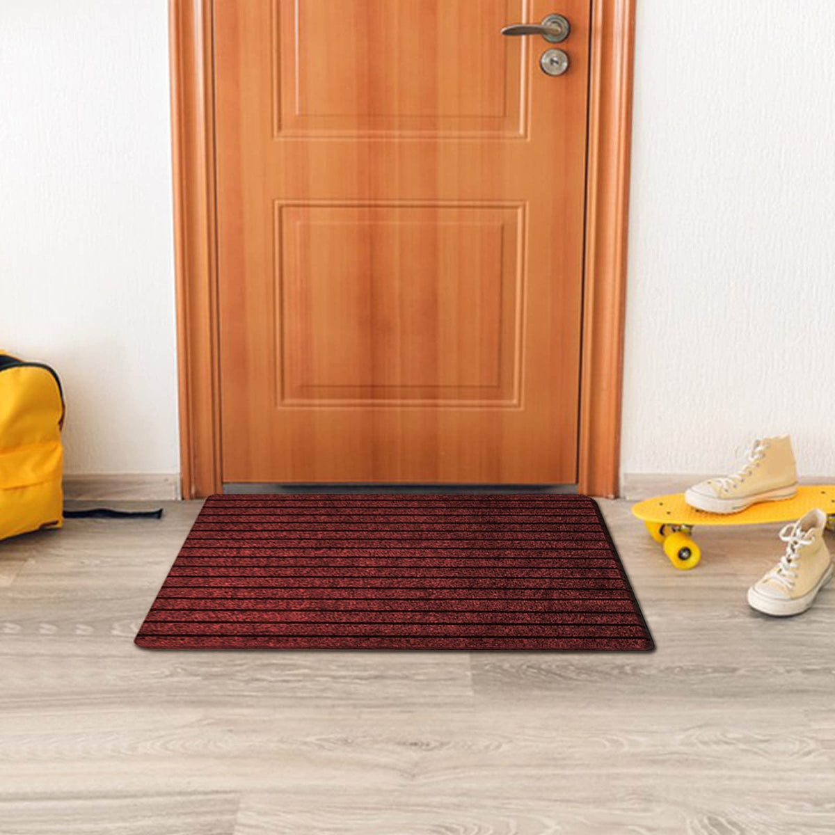 Durable Welcome Mat, 16x24" Non-Slip Heavy Duty Door Mat For Entrance Washable Quick-drying Floor Mats Front Door Mat for Outside Entrance Floor Home Decor, Gray Red
