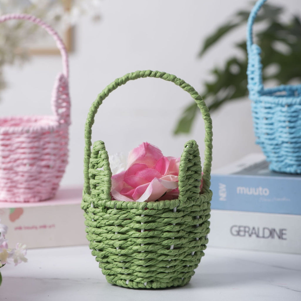 Woven Breads Baskets, Oval Small Fruit Baskets, Stackable Plastic Wicker Baskets for Serving Vegetables, Kitchen, Restaurant, Outdoor, Imitation Rattan, 1 Pcs, 7.48x5.11x2.75 4.88" x 8.19" White
