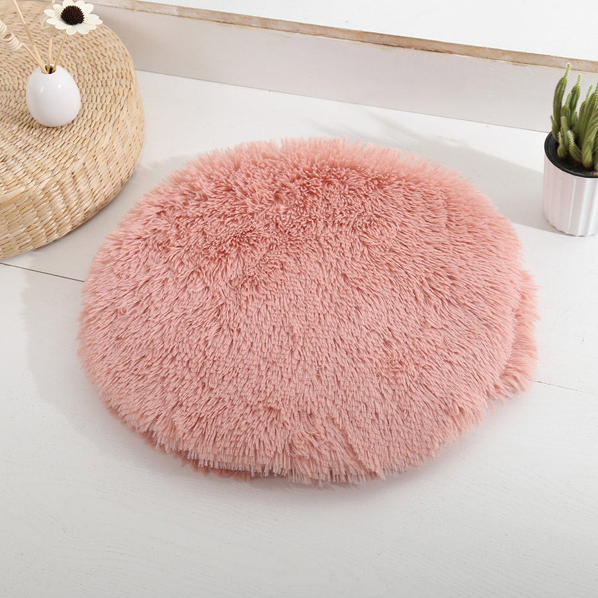 Darzheoy 16 inch Plush Dog Bed Mat Warm Fluffy Round Puppy Crate Pad with Anti-Slip Waterproof Bottom Soft Comfy Pet Kennel Mat for Small and Medium Dogs Pink