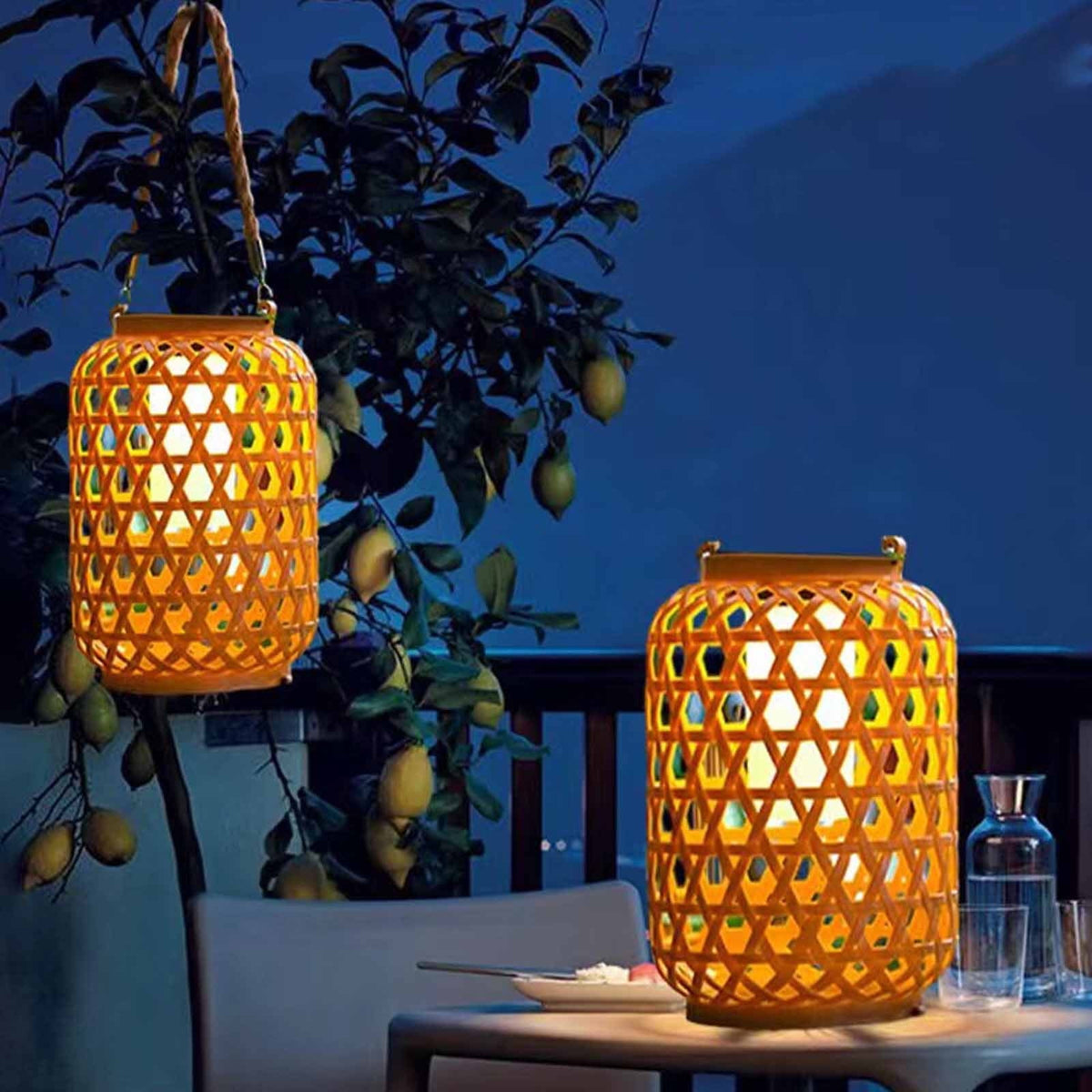 Solar Lanterns Outdoor Hanging Lantern Lights, Hollowed-Out Metal Decor Lantern, LED Decorative Garden Light - Delicate Garden Decoration For Patio(1pack)