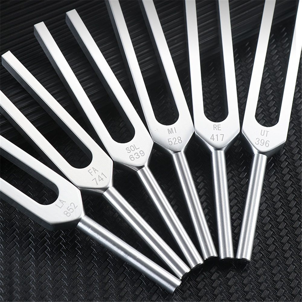 Tuning Fork Set - 9 Tuning Forks Perfect for Healing, Chakra, Sound Therapy, Keep Body, Mind and Spirit in Perfect Harmony.(174 Hz, 285 Hz, 396 Hz, 417 Hz, 528 Hz, 639 Hz etc)