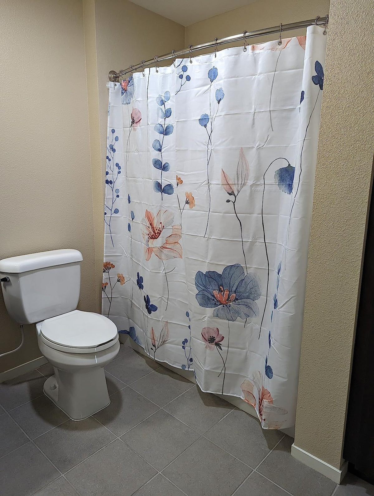 Decoreagy Watercolor Floral Shower Curtain Sets,Blue Beige Flowers Bathroom Curtains,Modern Minimalist White Bath Curtain