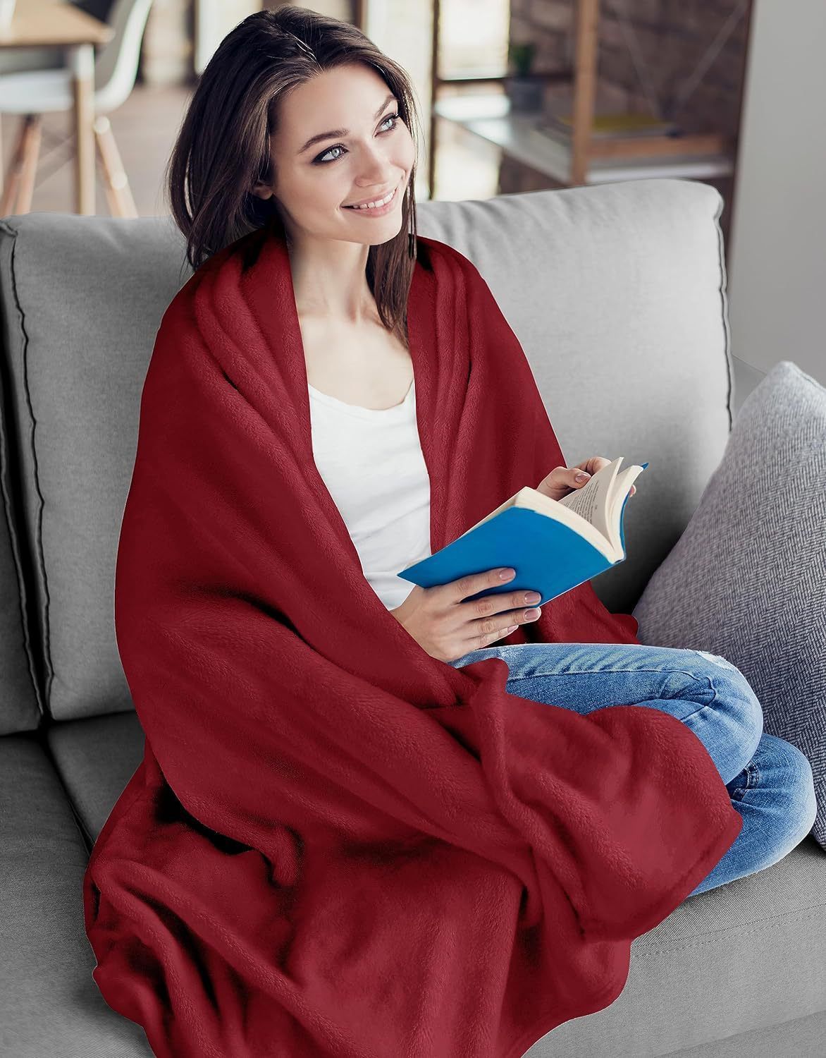 Premium Flannel Fleece Throw Rug, Fluffy Warm Cozy Blanket For Bed, Sofa And Daily Snuggling, Red, 150X200cm, Size L, Durable Household Textile