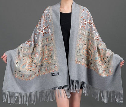 European-American Style Auspicious Embroidered Shawl Scarf, High-End Autumn & Winter Warm Outfit（lavender color)