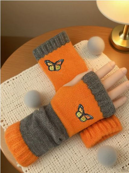 Fashion Color-Block Butterfly Embroidered Knit Gloves, Warm Fit 8.5×22cm, Practical Sweet Stylish Essential for Autumn/Winter Outfits(GREEN)
