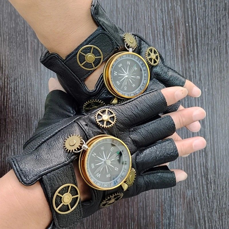 Steampunk Compass Half - Finger Gloves: Pure Sheepskin with Gear Decor, Retro Mechanical Style, Flexible & Versatile。silver