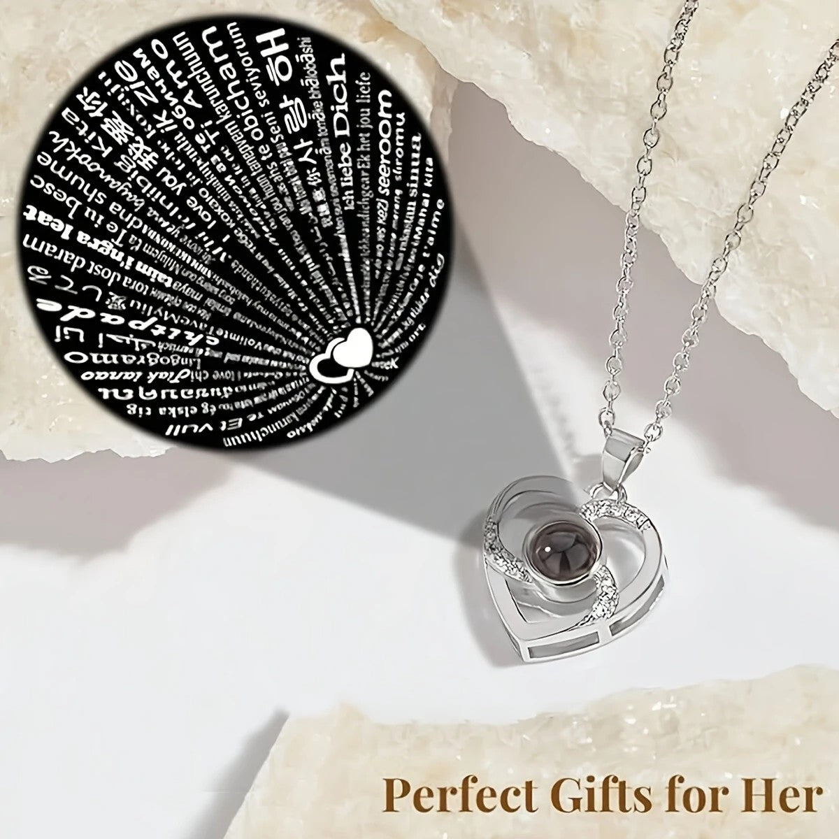 Rose gold A Hundred Languages Heart-Shaped Projection Necklace Gift Set, Inlaid with Zirconia and Paired with a Preserved Rose, a Tech-Infused Romantic Gift