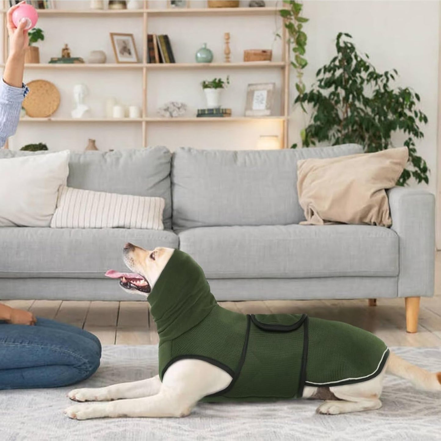 Dog Winter Jacket - Soft Pet Clothing - Bodywarmer - Warm - Adjustable - Size L - Military Green - 1 Piece