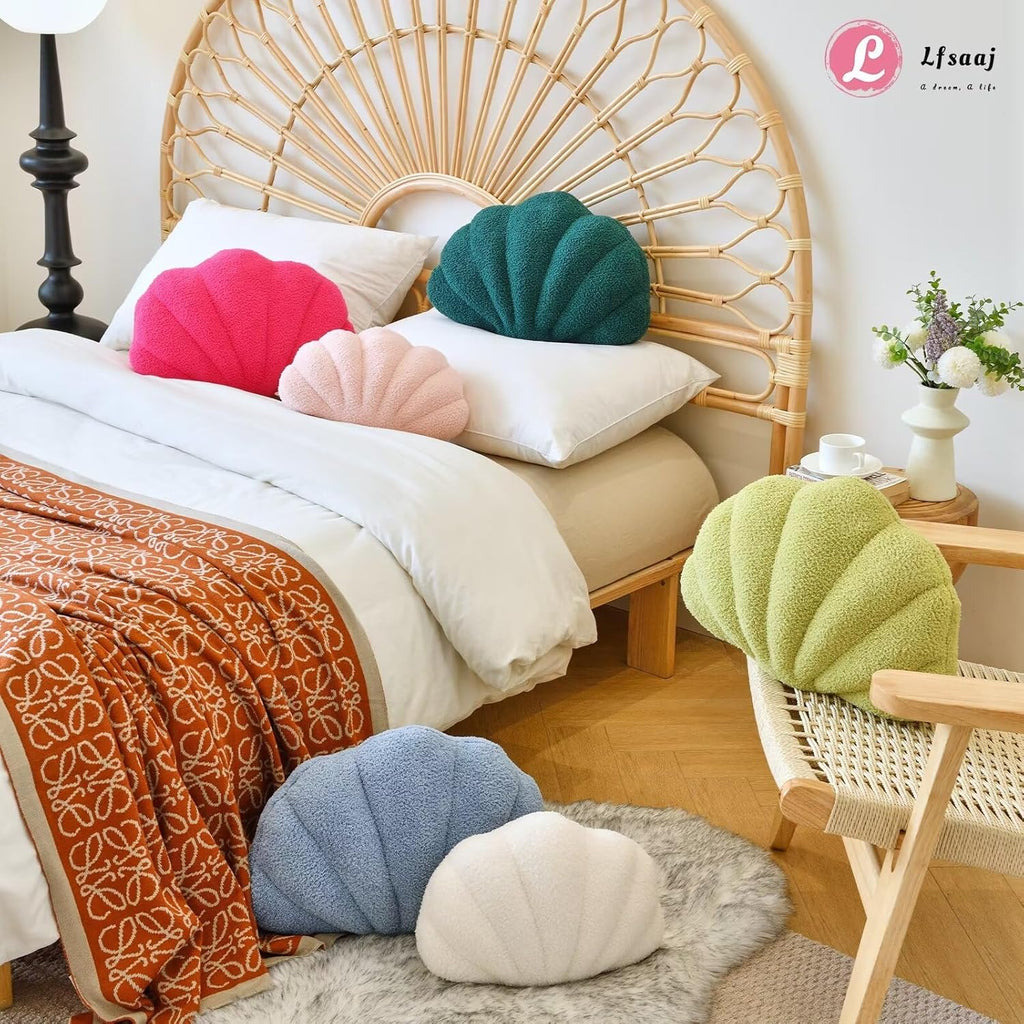 Ivory Seashell Throw Pillows, Shell Shaped Throw Pillows, 13 Inch Soft Home Decorative Pillow Plush Cushion for Bed Couch Living Sofa Room Decor Accent Throw Pillow