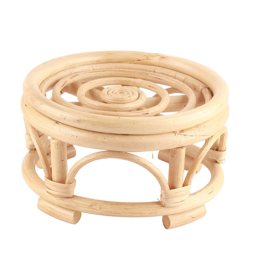 Rattan Indoor Plant Stand Round Shape Natural Plant Rack Handmade Rattan Planter Stand for Home Garden Yard Small