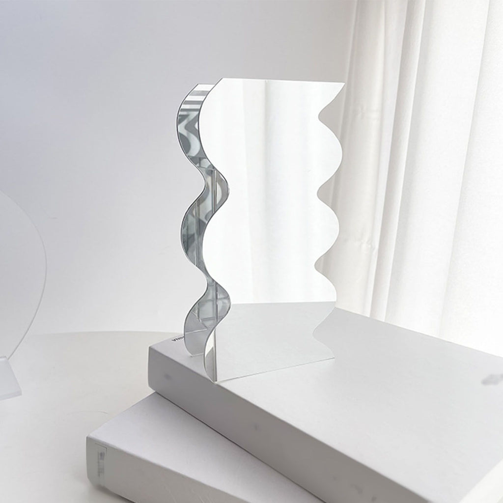 Flower Vase Modern Acrylic Decorative Unique Wavy Shape Vase for Bedroom Living Room Table Mirror