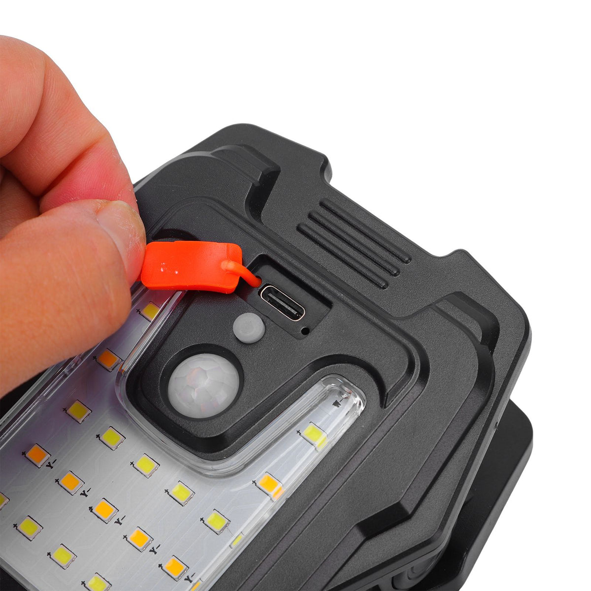 Clip On Solar Light LED Outdoor Motion Sensor Clip Light Portable Courtyard Decorative Light for Home Fence Patio Garden Garage Camping