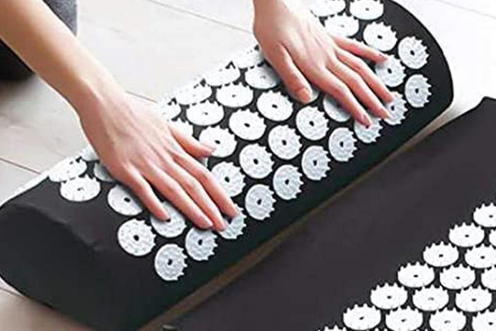 Body Massager Acupressure Cushion Mat(Black)