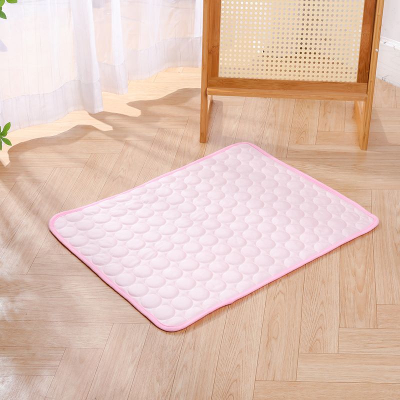 Jun Zhe Pet Ice Silk Cooling Mat for Dogs Ice Silk Pad Pink XS(40*30cm) about 60g