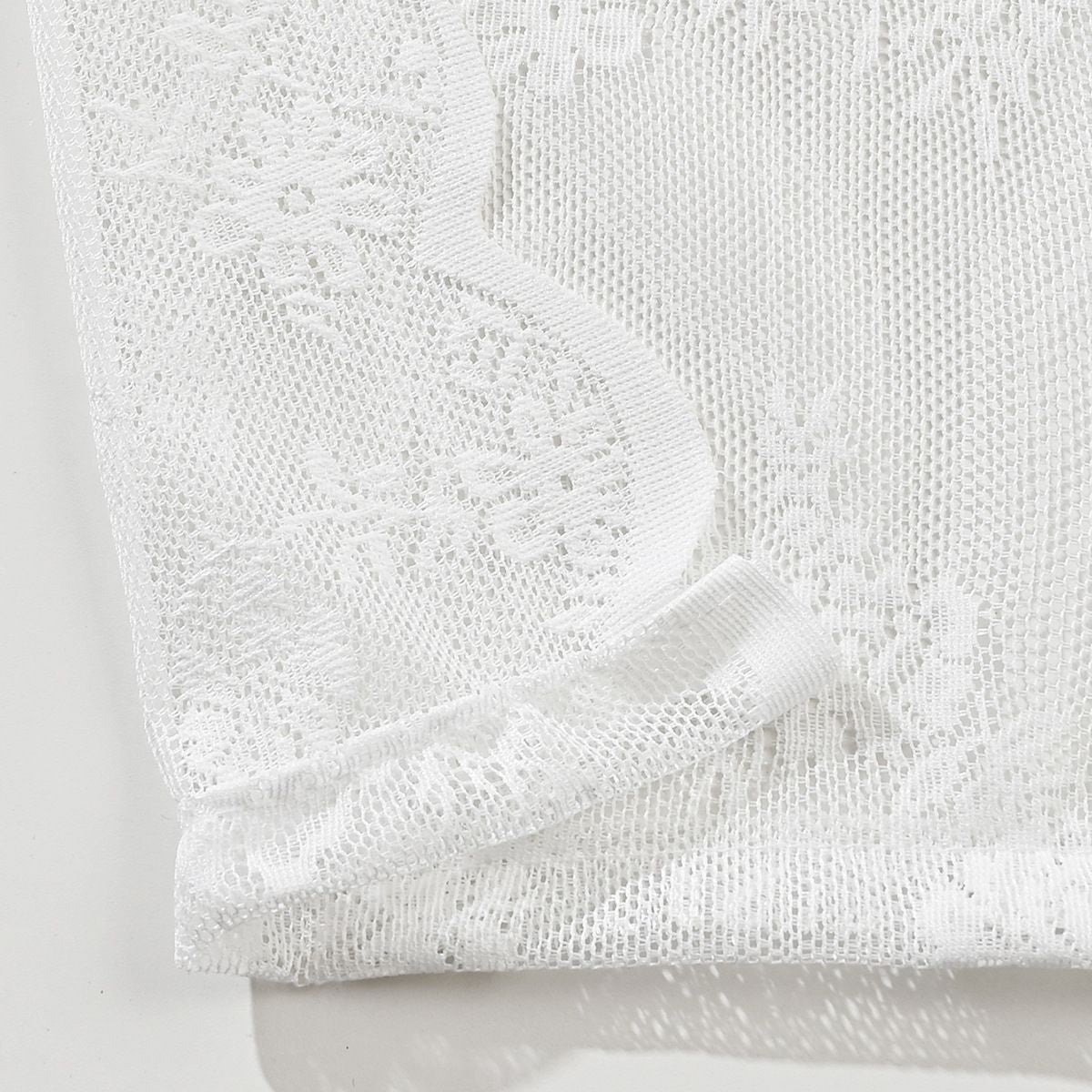 Vintage Lace Kitchen Curtains  2 Panels, Romantic Semi Sheer Floral Over Sink Lacy Cafe Curtain, Elegant Window Short Small Drapes, 75*60cm, Pure White