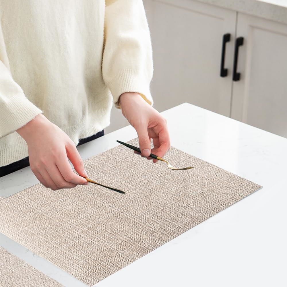 Beige Placemats Set of 6 Vinyl PVC Durable Place Mats for Dining Table,Heat Resistant Non-Slip Woven Tabel Mats (18x12 inches, Beige)，Only table mats