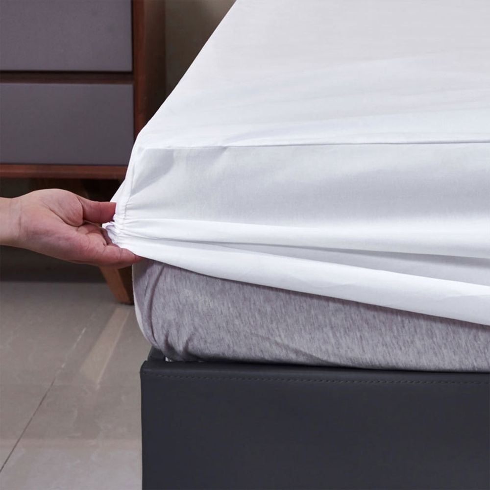 Waterproof Bed Sheet with Breathable Fabric, Queen Size 182x216cm Mattress Protector for Spill Protection, Easy Care Machine Washable Polyester Material