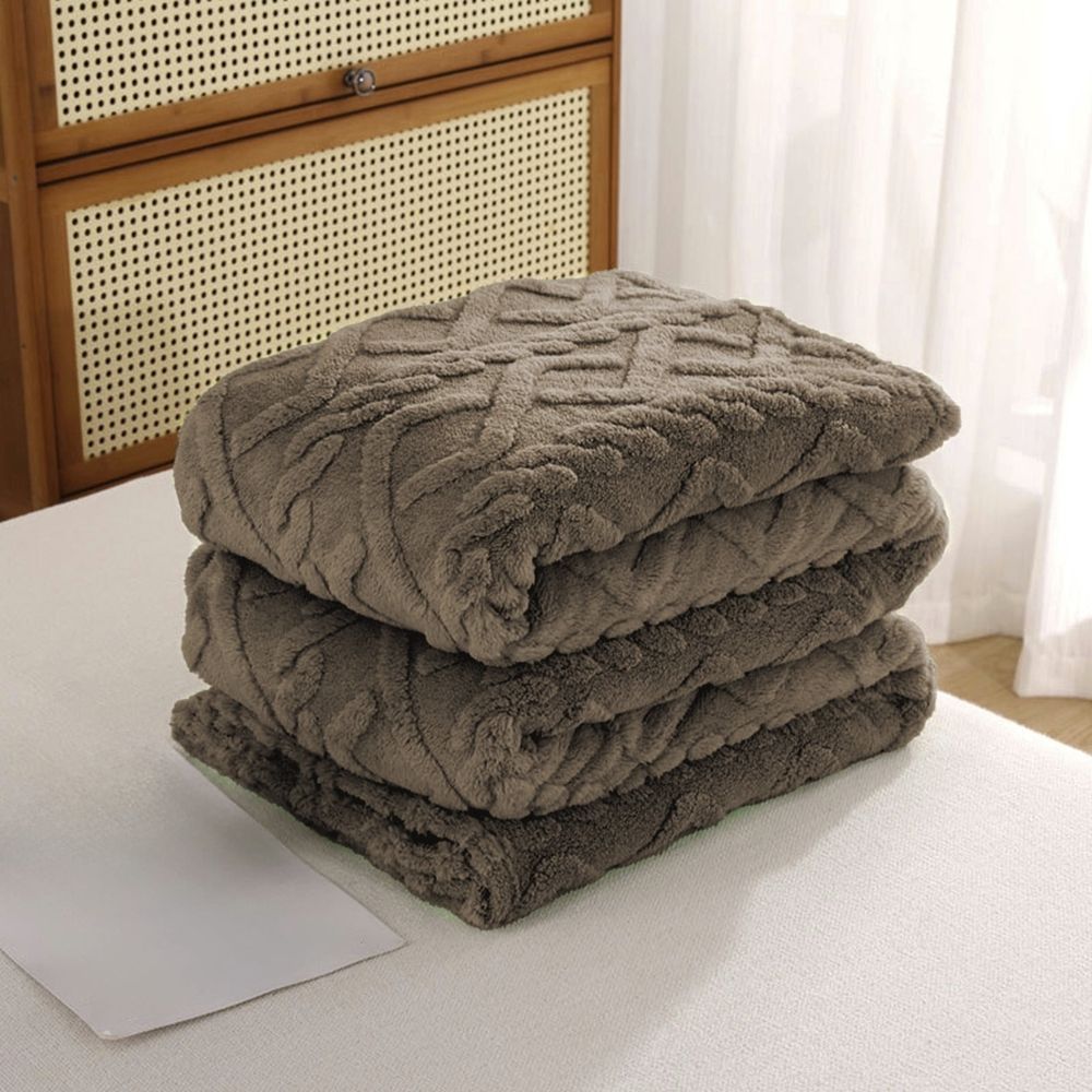 Soft Warm All Season Blanket Versatile Nylon Blanket Organizer For Lightweight Breathable Machine Washable Fade Resistant Sofa Bed Office Travel Camping Gifting Home Living Decor Blankets