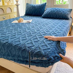 Bed Sheets, Luxury Soft Fuzzy Bottom Sheet, with Deep Pocket, Shrinkage and Fade Resistant, Easy Care, 1 Fitted Sheet Only