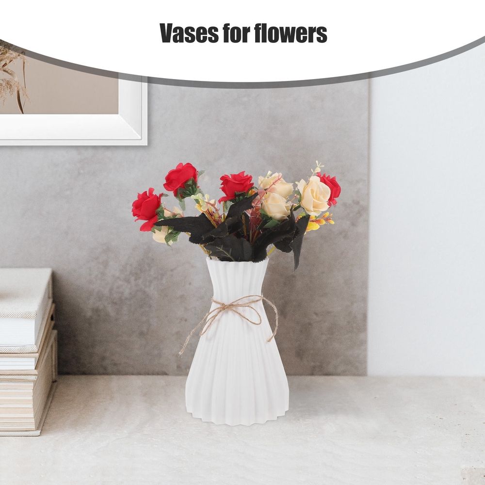 Plastic Flower Vase for Home Decor, Stylish Decorative Piece for Living Room, Set of 1 Modern Arrangement Accessory