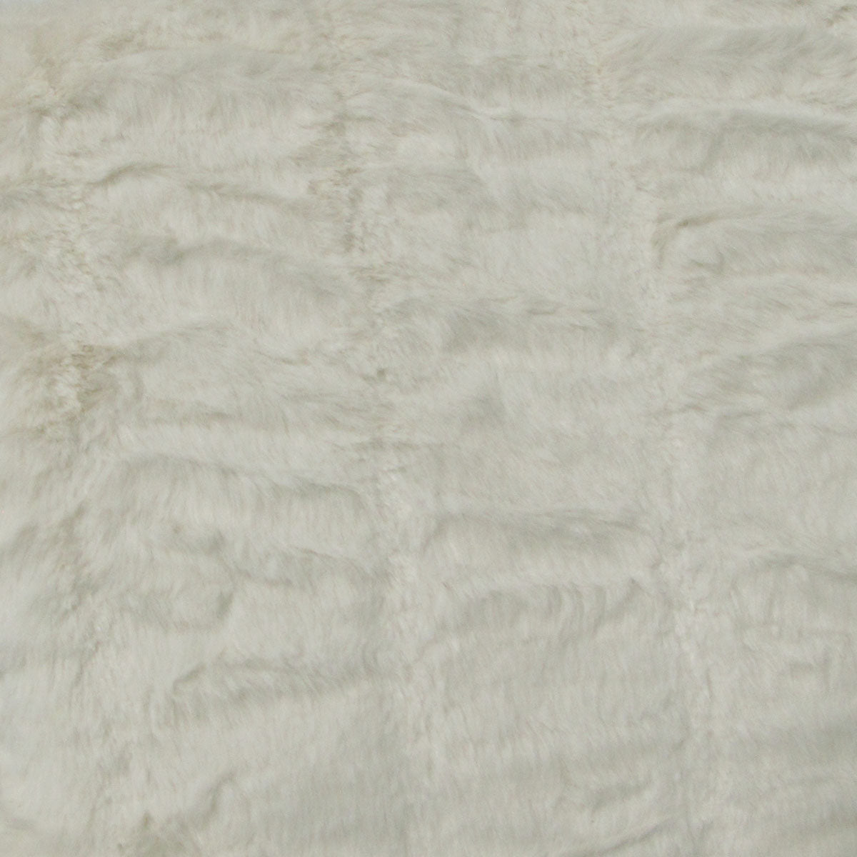 Harper Soft Ruched Pattern Faux Fur Throw Rug 127 x 152 cm Ivory