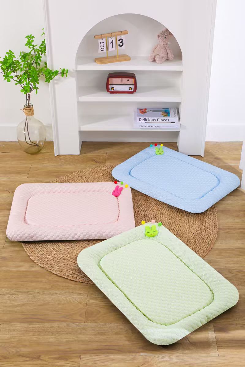 Pink Breathable Cooling Pet Mat - Ice Bean Summer Bed for Small Dogs (S : 35x47cm)