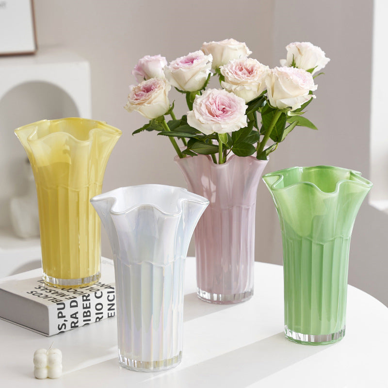 Nordic-Style Glass Vase - Elegant Fluted Flower Vase for Home Decor(Green)
