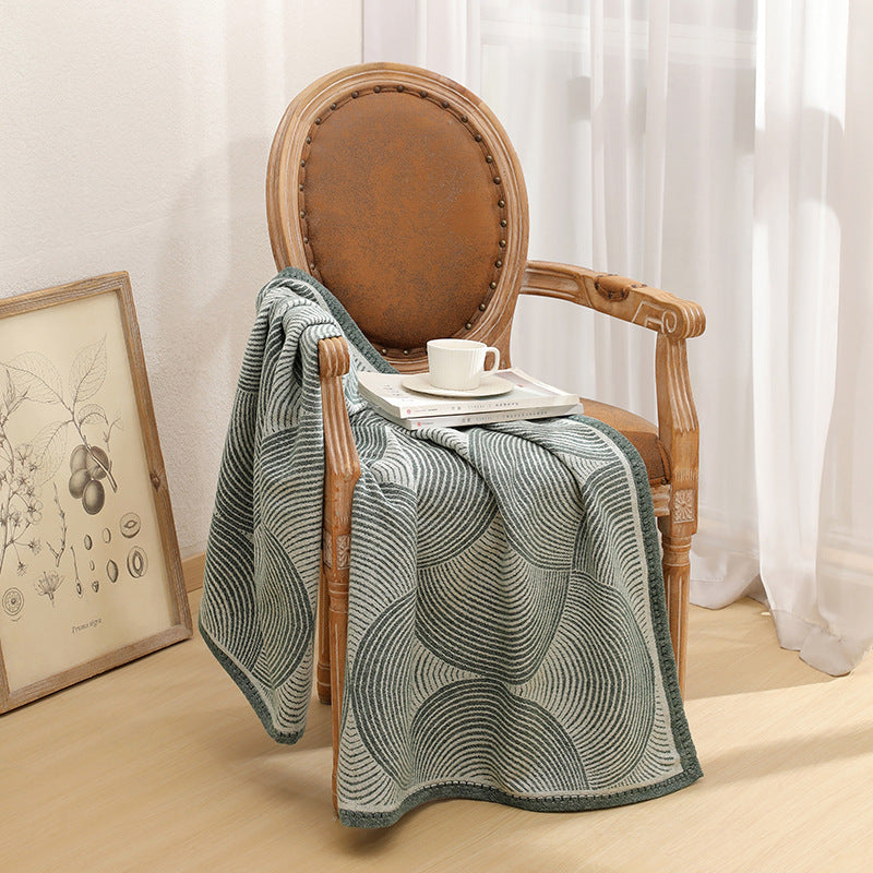 Green Luxurious Paisley Jacquard Throw Blanket - Soft Wool Blend with Tassels, 120x150cm, Lightweight Sofa & Nap Blanket