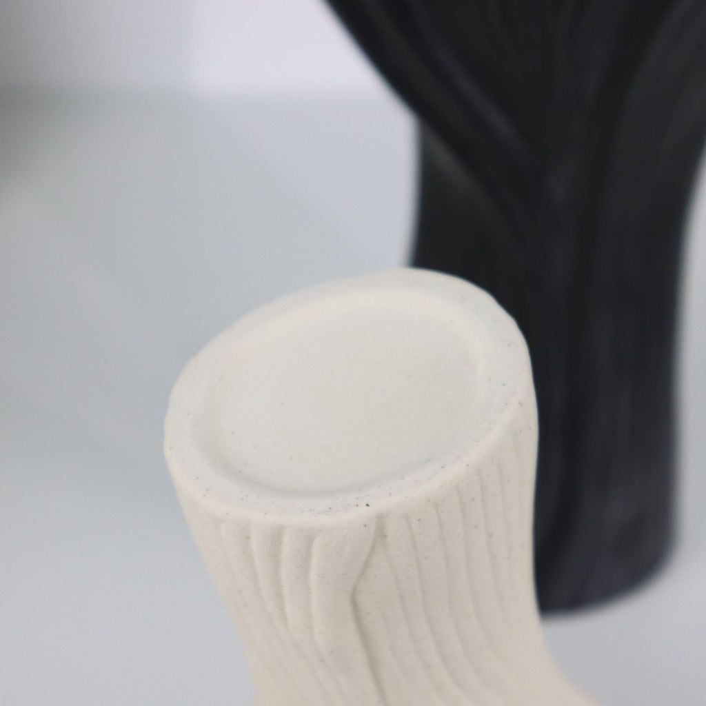 Beige Elegant Off-White Ceramic Vase - Modern Sculptural Flower Holder with Wide Fluted Opening