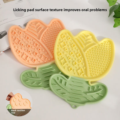 2-pcs yellow Tulip Shaped Silicone Pet Licking Mat Slow Feeder Dog Cat Lick Pad with Suction Cups Anxiety Relief and Boredom Buster