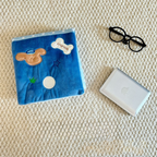 Soft Plush Interactive Sniffing Wallet with Hidden Treat Pockets (Style 3) - Squeaky Enrichment & Boredom Buster for Dog