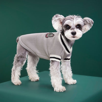 4-Pack M Size Preppy Style V-Neck Knitted Cotton Pet Sweater - Hair-Resistant & Breathable, Classic Fleece-Lined Pullover for Cats and Dogs(Green + Red + Khaki + Grey)