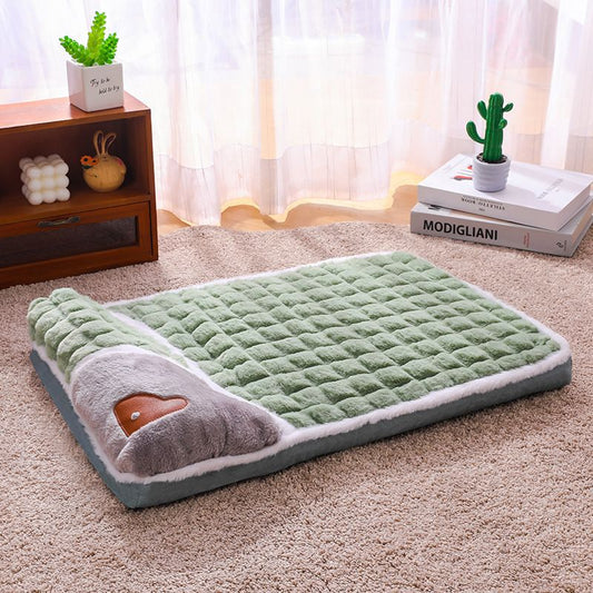 Green XL size Luxury Plush Pet Sleeping Mat, Thickened Warm Pet Bed Cushion for Dogs and Cats, Soft Fabric Pet Sofa Pad with Non-Slip Waterproof Base
