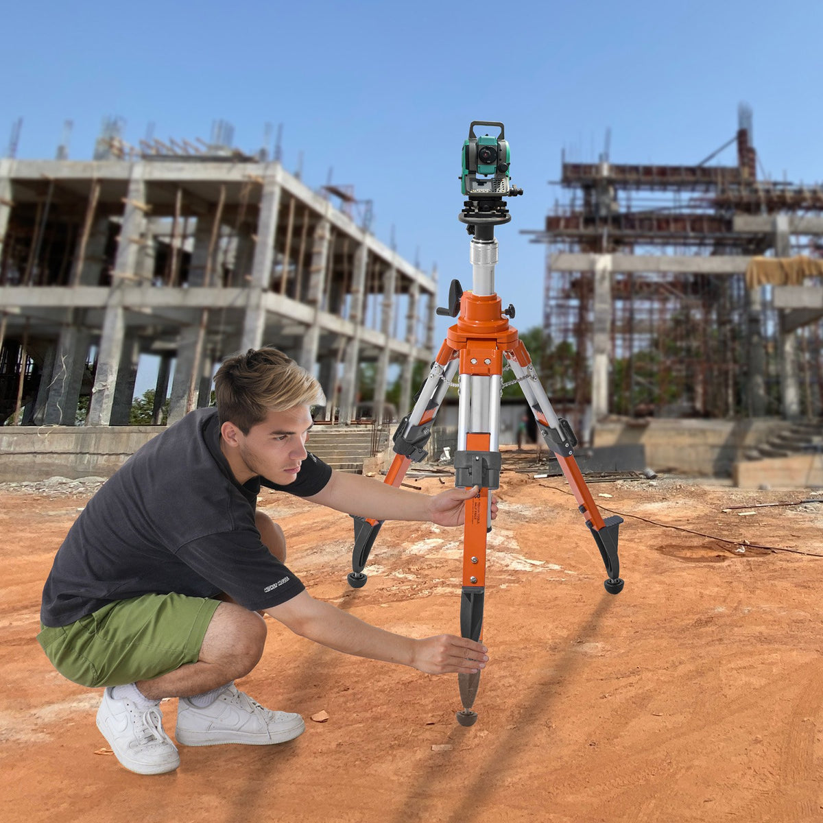 Laser Level Tripod Stand 5/8"-11 Thread 27.16-67.71 in Height Adjustment